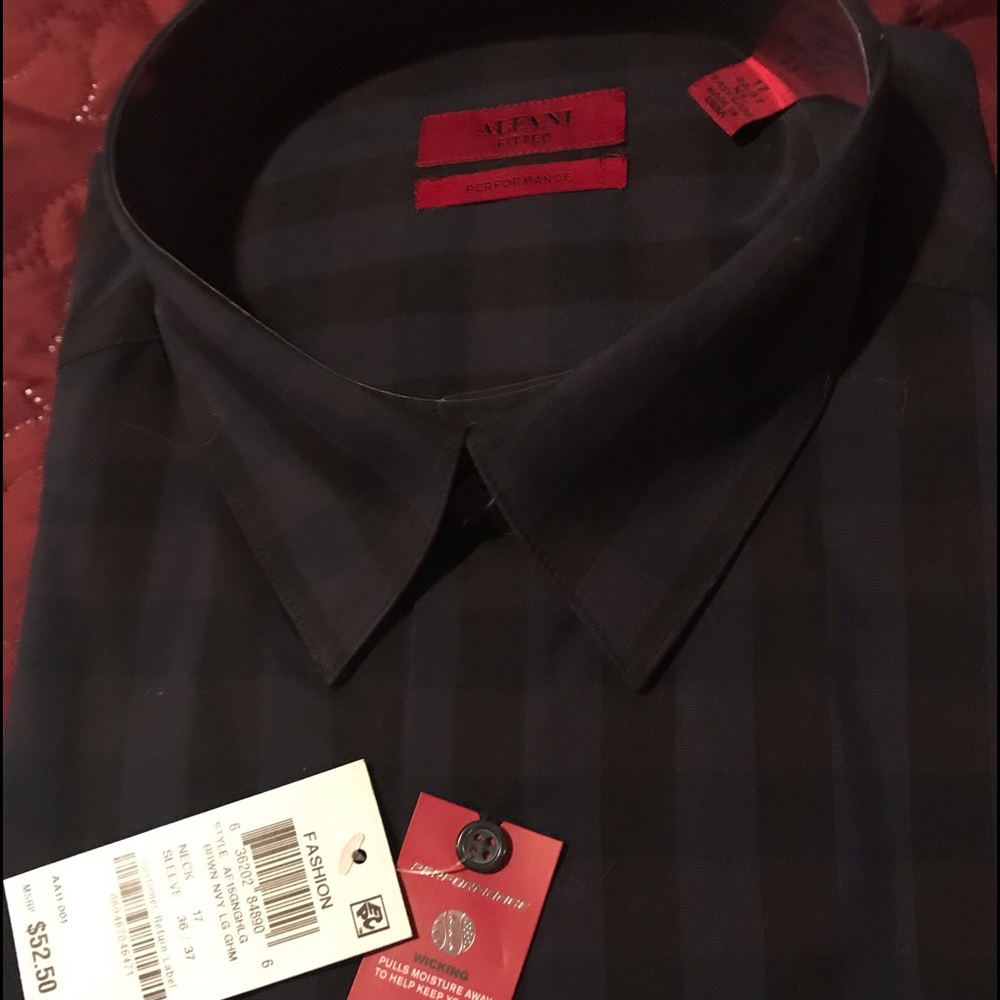 🎩👞Men’s Alfani shirt NWTS
